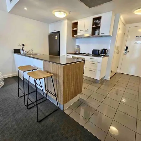 Luxury City Center King Bed Apartment And Study Brisbane Exterior photo
